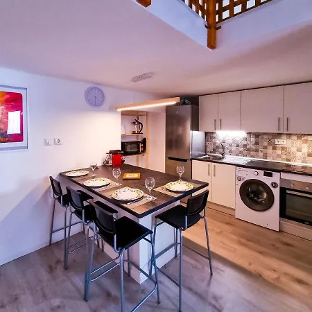 شقة Flh Green House With Terrace البوفيرا