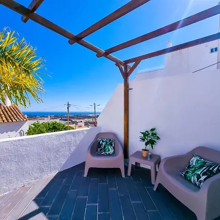 Flh Green House With Terrace شقة *